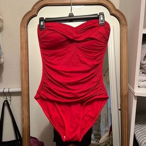 LA BLANCA Red One-Piece Swimsuit